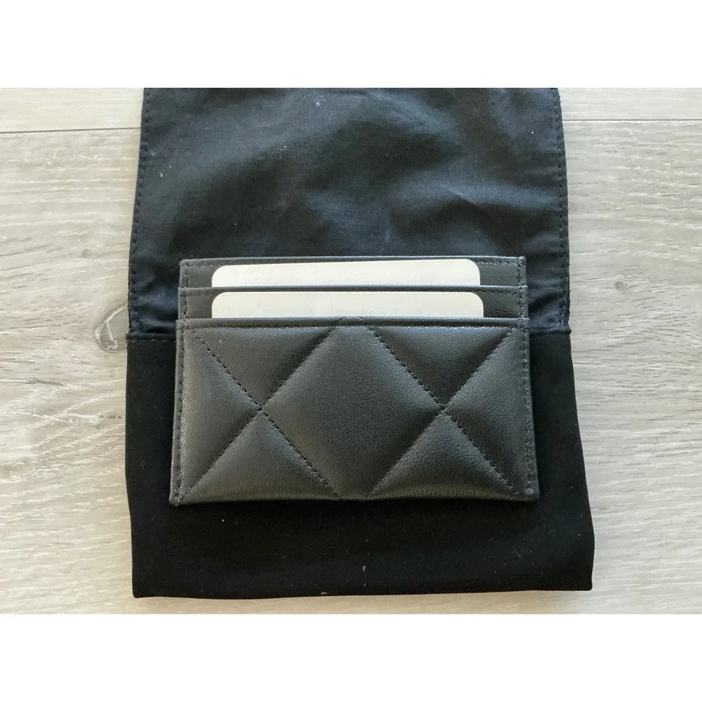 Chanel 19 Card‎ Holder Black OS New With Tags